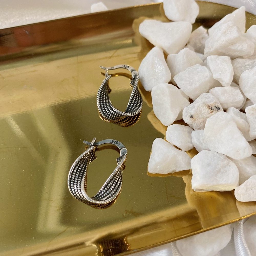Vintage 925 Silver Earrings for Women New Fashion Creative Twist Winding